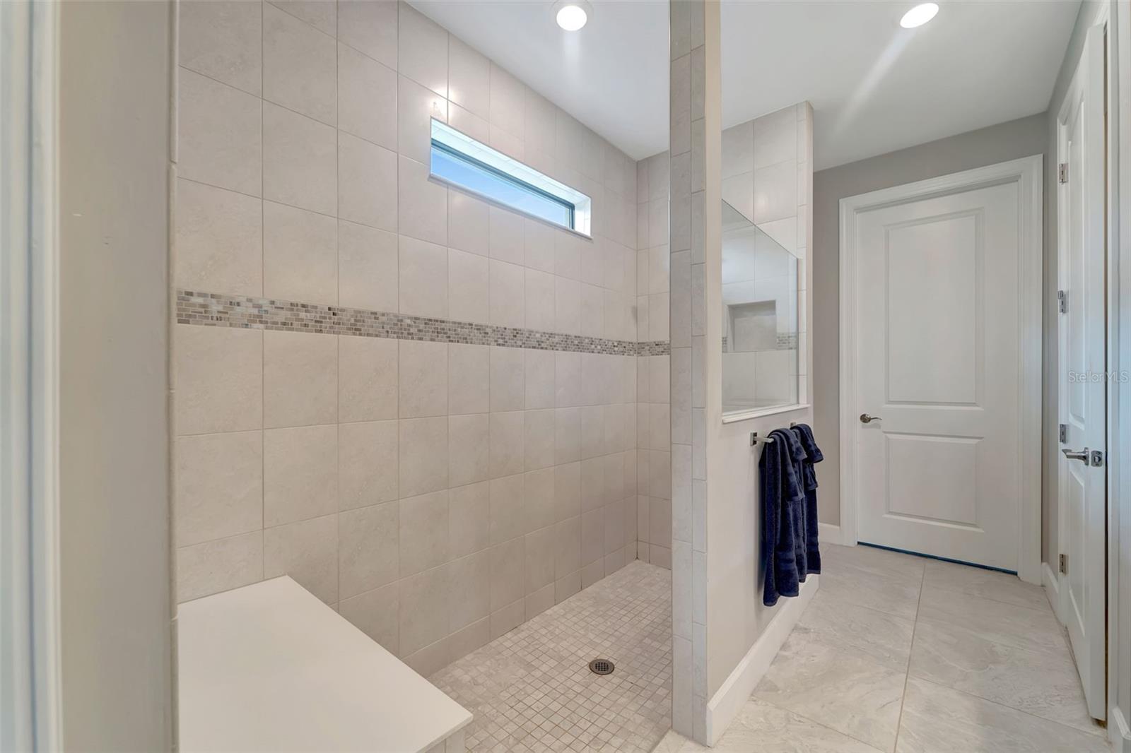 Image 25 of 50 For 12394 Marsh Pointe Road