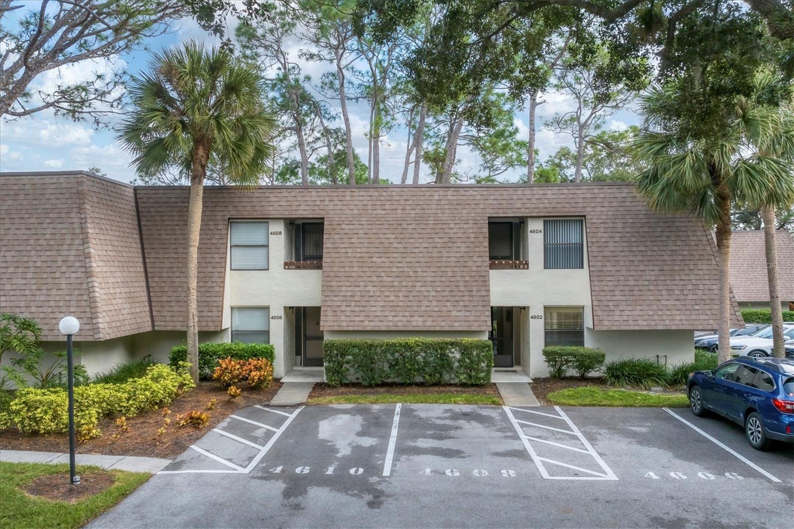 Image 2 of 66 For 4602 Ringwood Meadow 13