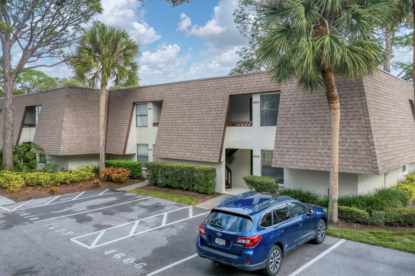 Image 3 of 66 For 4602 Ringwood Meadow 13