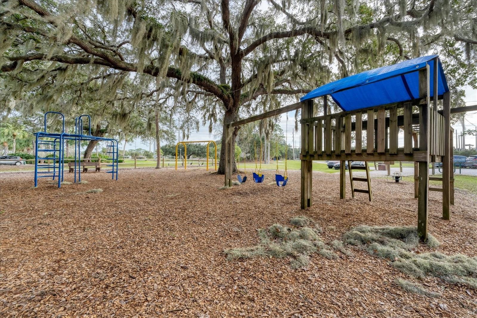 Image 35 of 66 For 4602 Ringwood Meadow 13