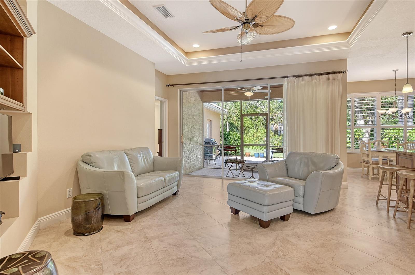 Image 14 of 55 For 9032 Willow Brook Drive