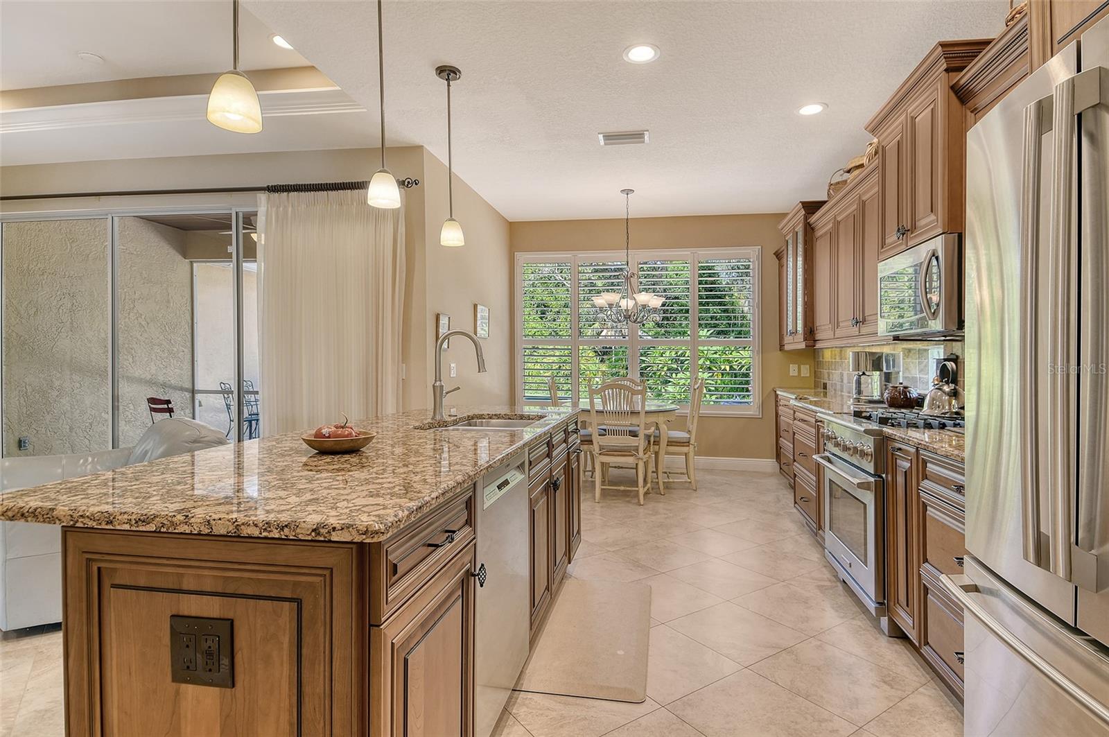 Image 22 of 55 For 9032 Willow Brook Drive