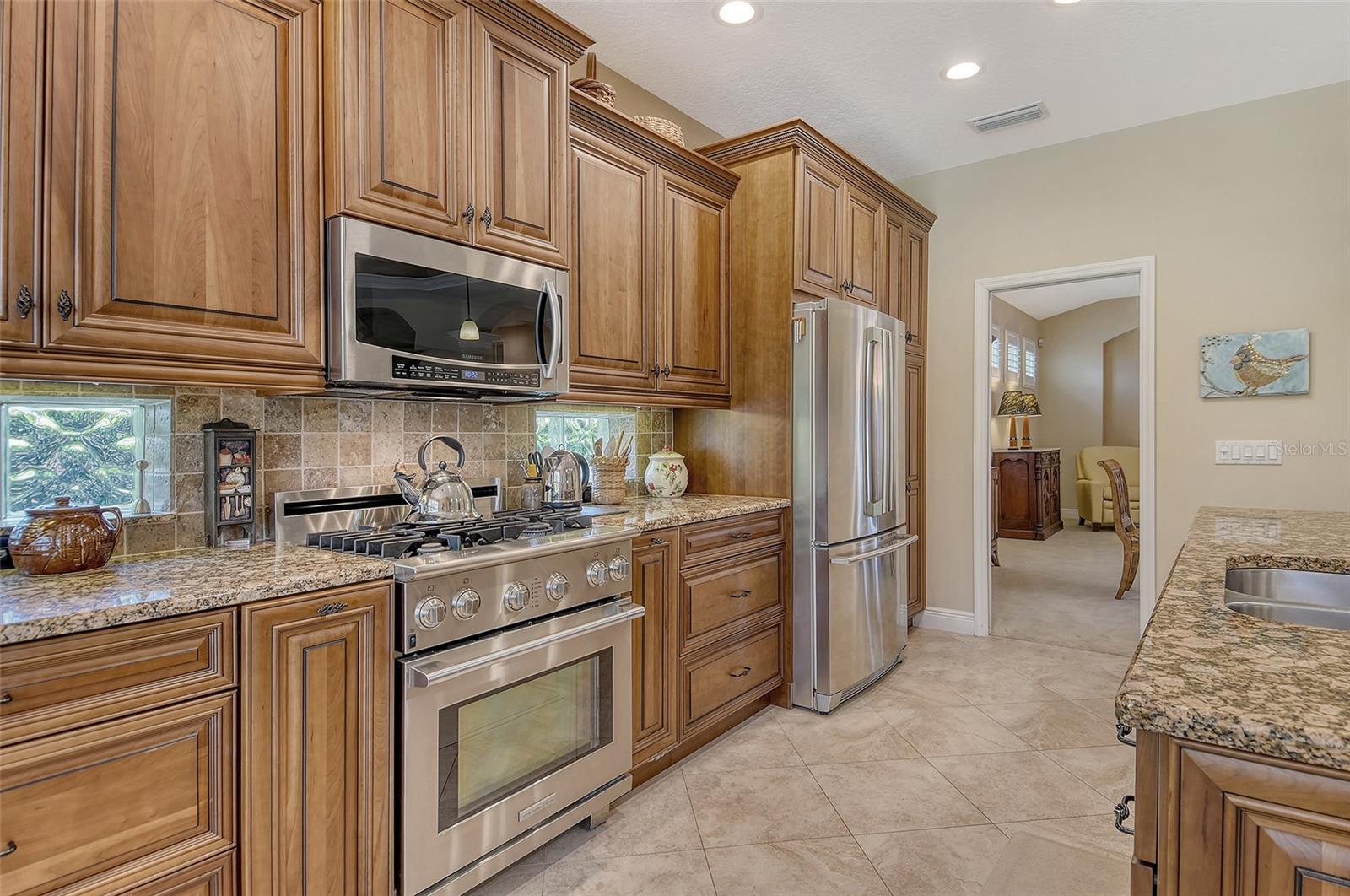 Image 23 of 55 For 9032 Willow Brook Drive