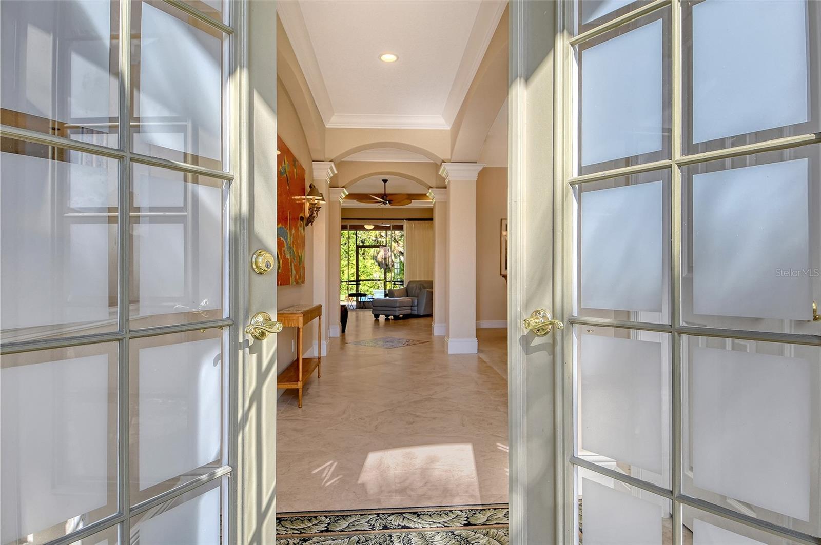 Image 4 of 55 For 9032 Willow Brook Drive