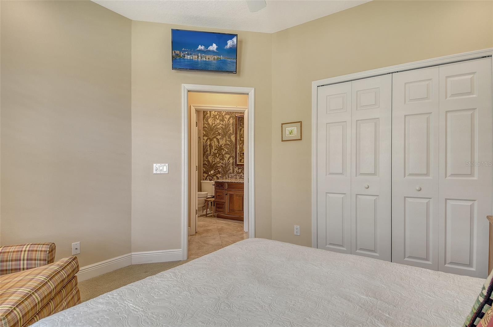 Image 40 of 55 For 9032 Willow Brook Drive
