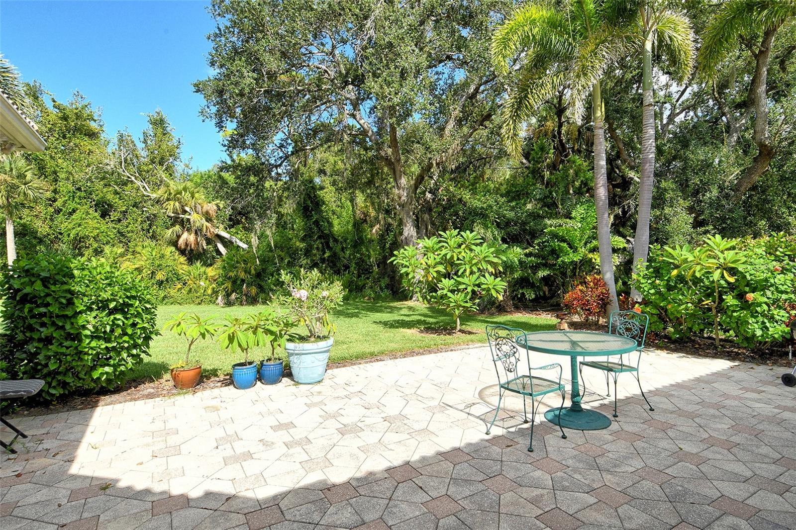 Image 43 of 55 For 9032 Willow Brook Drive