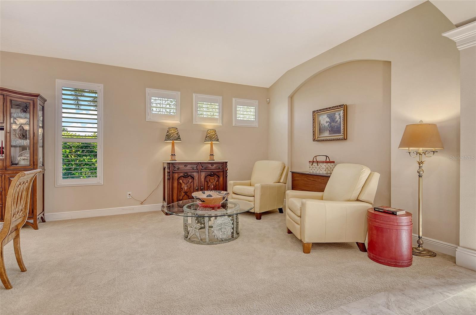 Image 7 of 55 For 9032 Willow Brook Drive