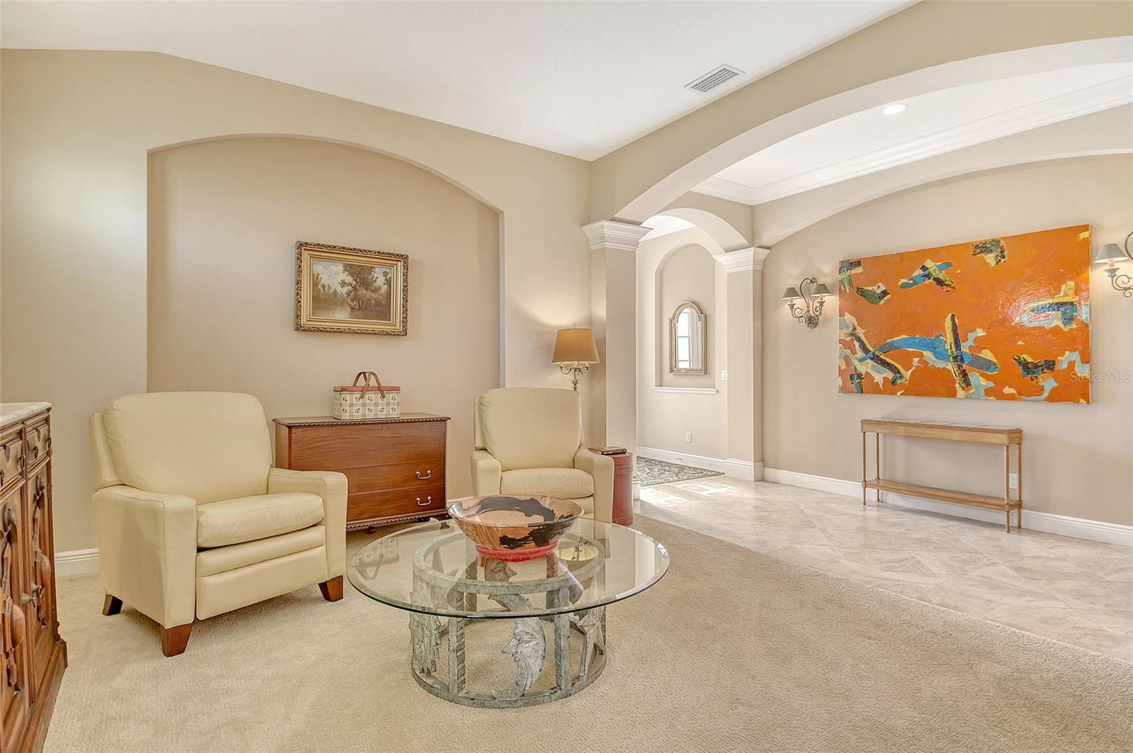 Image 9 of 55 For 9032 Willow Brook Drive