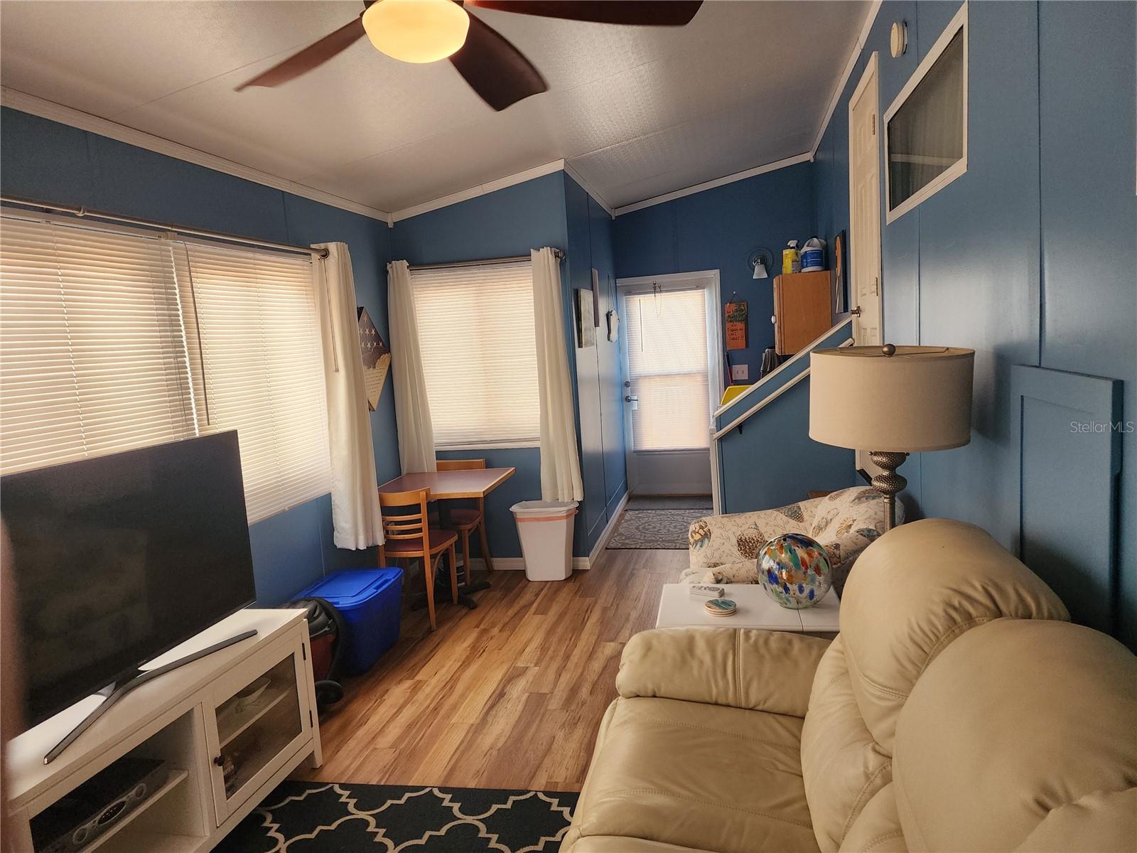 Image 10 of 12 For 1674 University Parkway  146