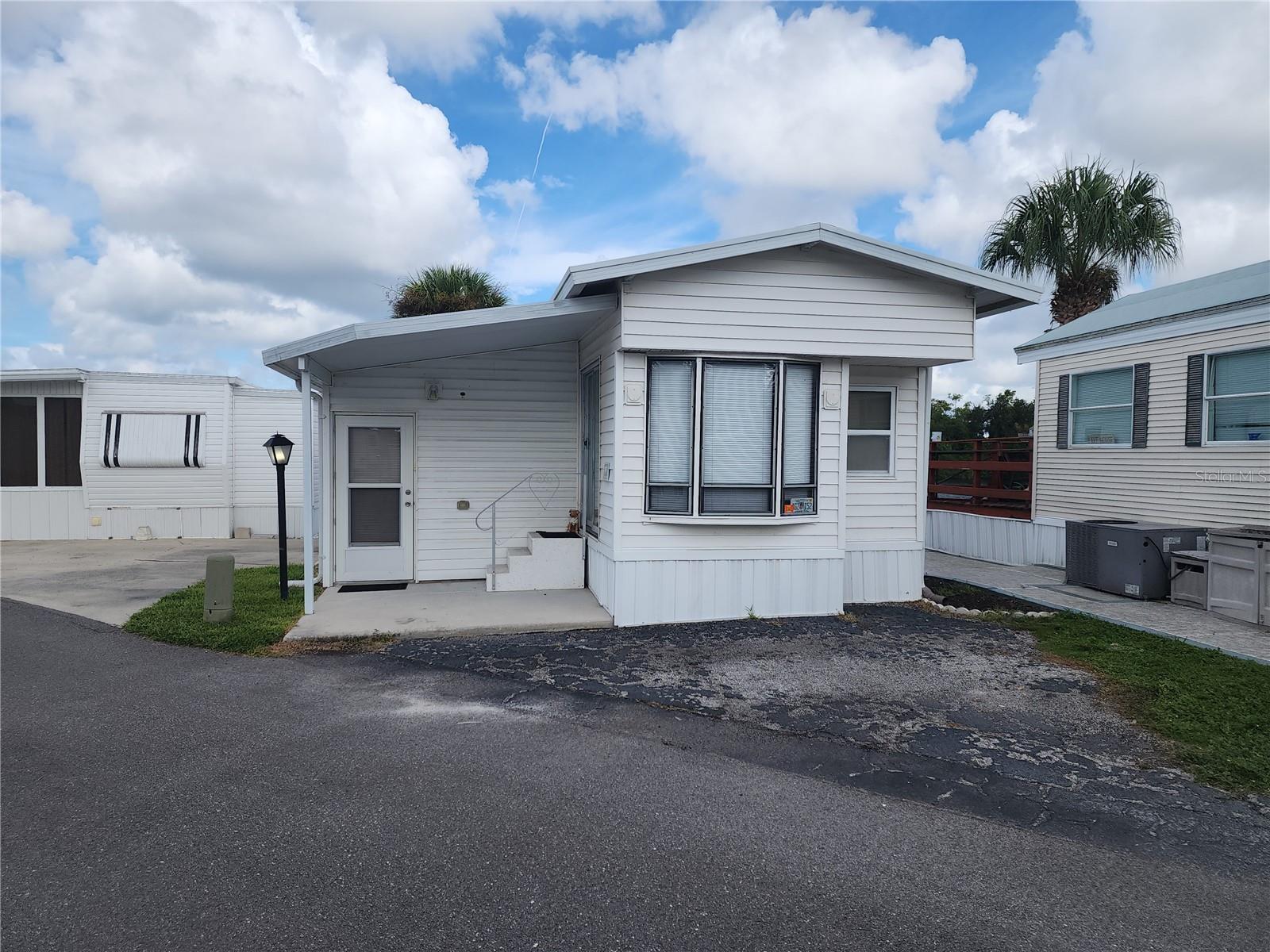 Image 2 of 12 For 1674 University Parkway  146