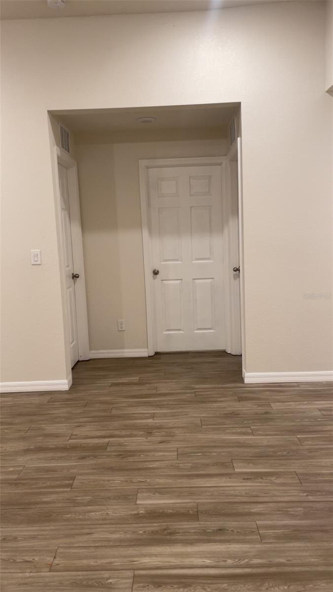 Image 11 of 22 For 17174 Belmont Avenue