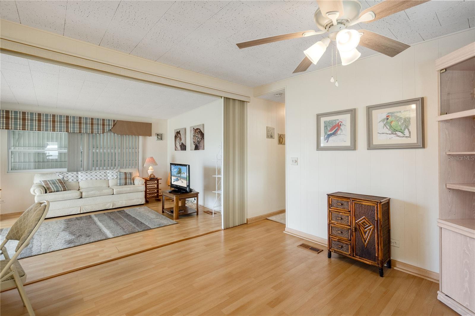 Image 18 of 42 For 5319 Chateau Lane