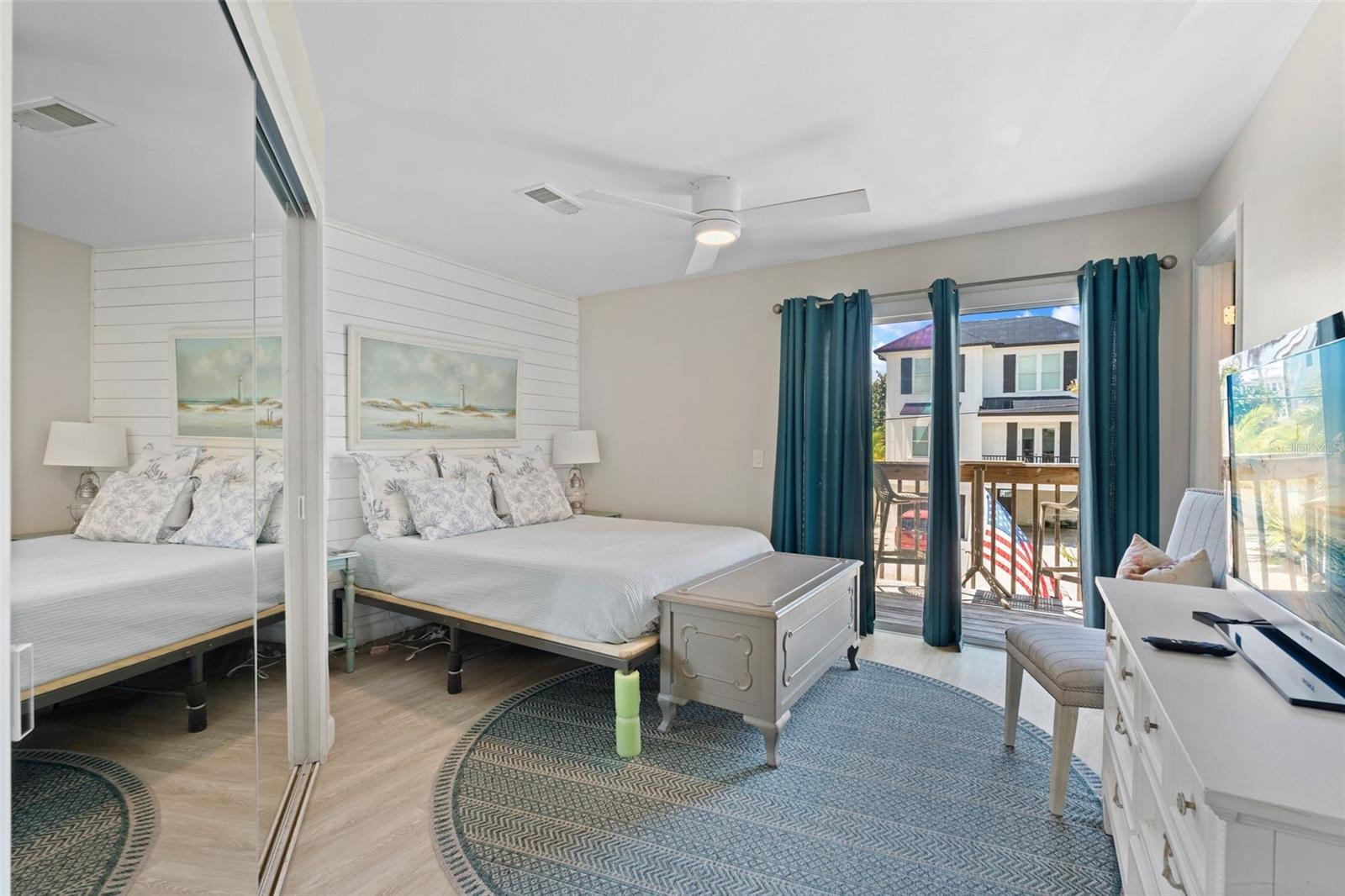 Image 22 of 68 For 2517 Avenue C