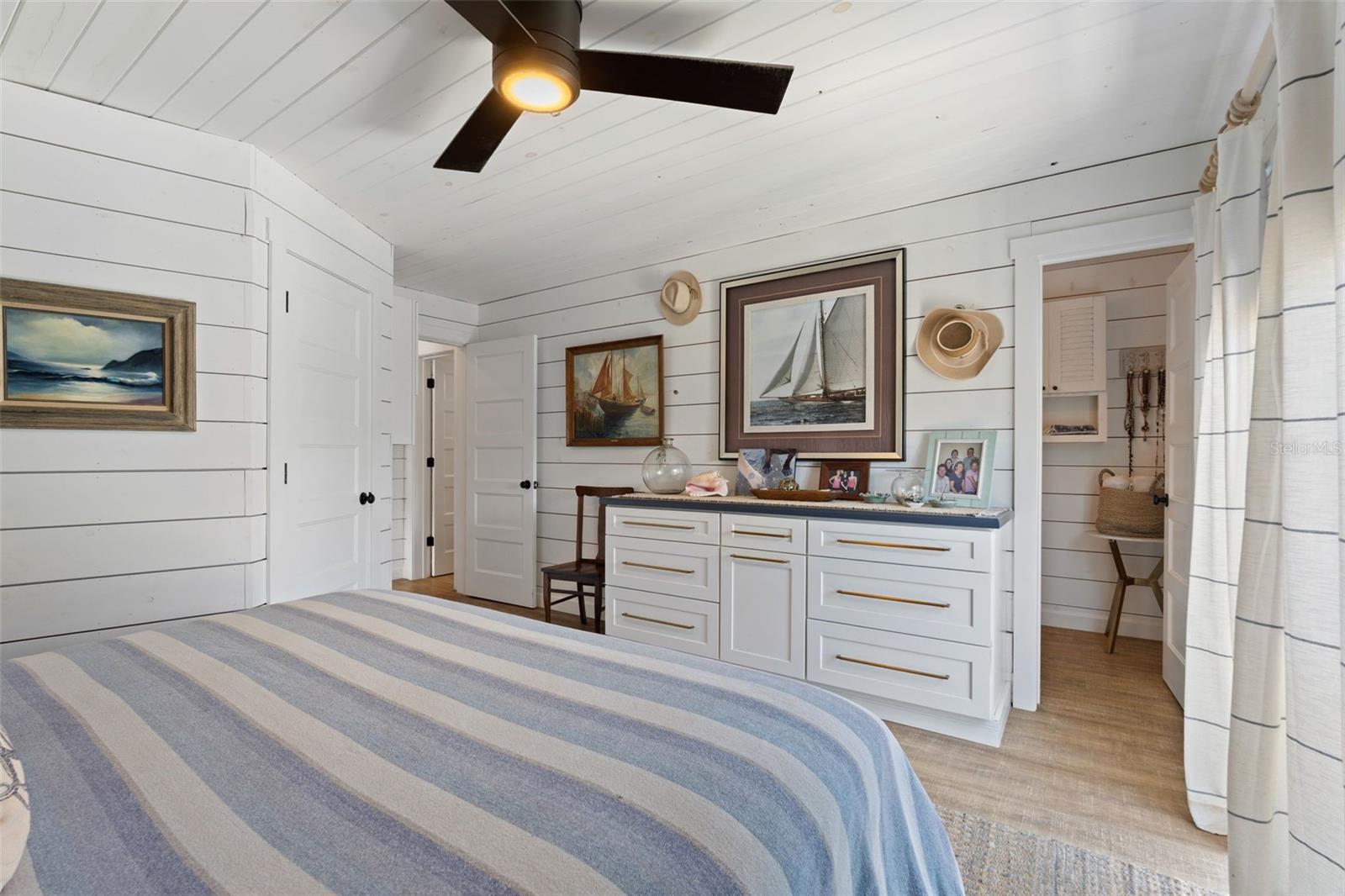 Image 49 of 68 For 2517 Avenue C