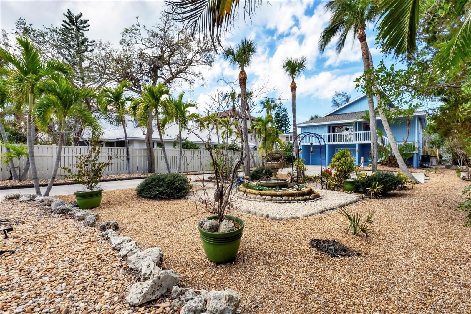 Image 3 of 28 For 4114 Roberts Point Circle