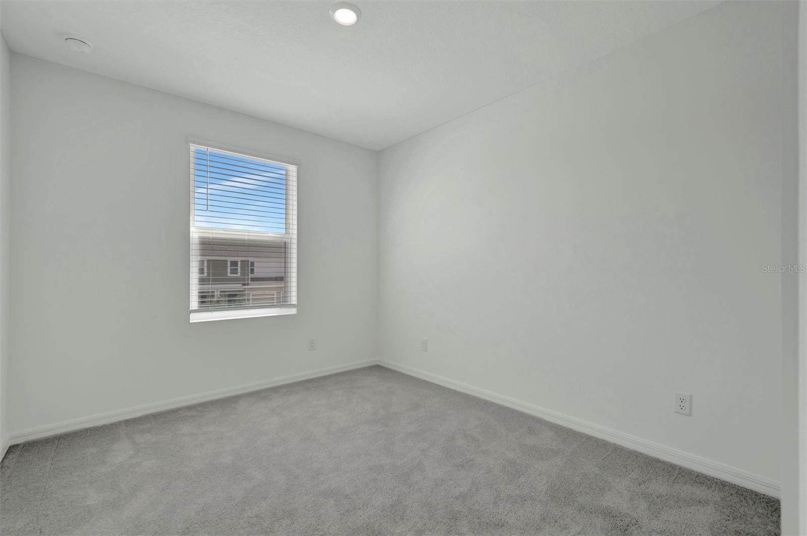 Image 17 of 25 For 16553 Bergamo Place