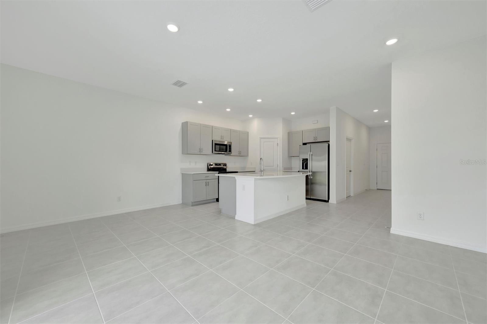 Image 18 of 25 For 16553 Bergamo Place