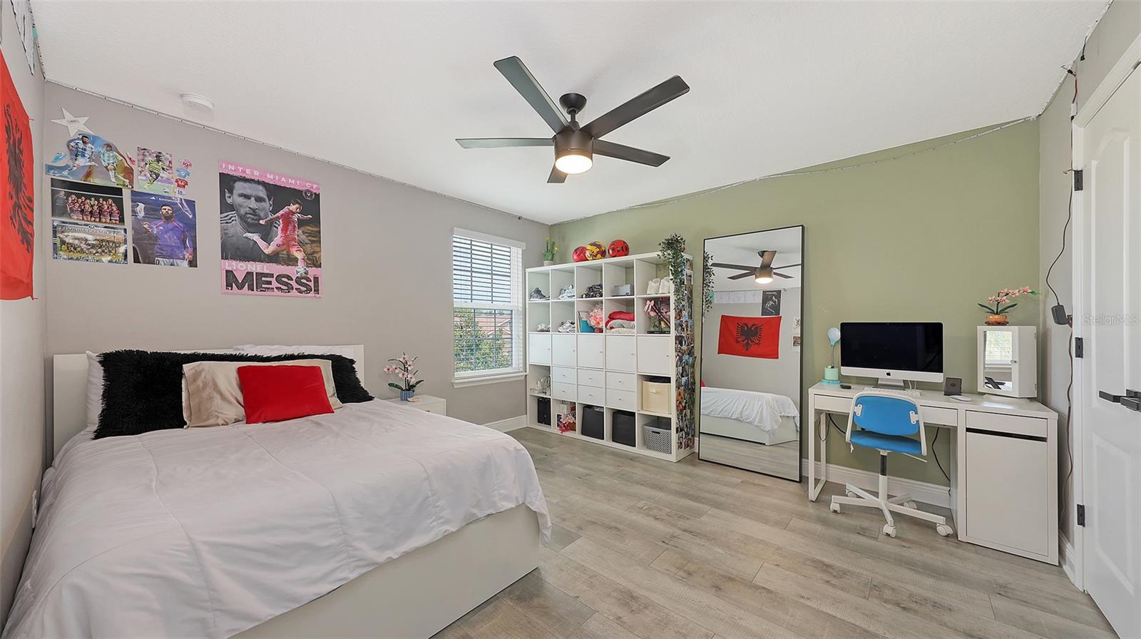 Image 35 of 60 For 2821 Oriole Drive