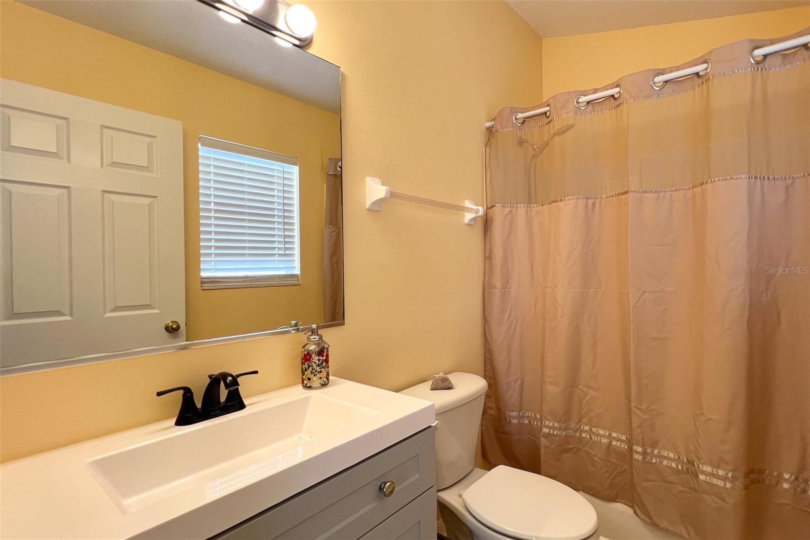 Image 24 of 48 For 14741 Amberjack Terrace