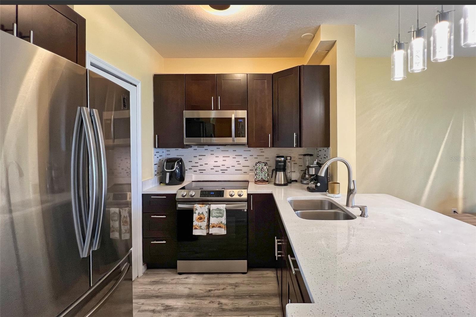 Image 9 of 48 For 14741 Amberjack Terrace