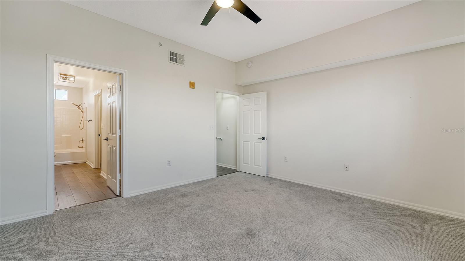 Image 30 of 75 For 5655 Bentgrass Drive 9-114
