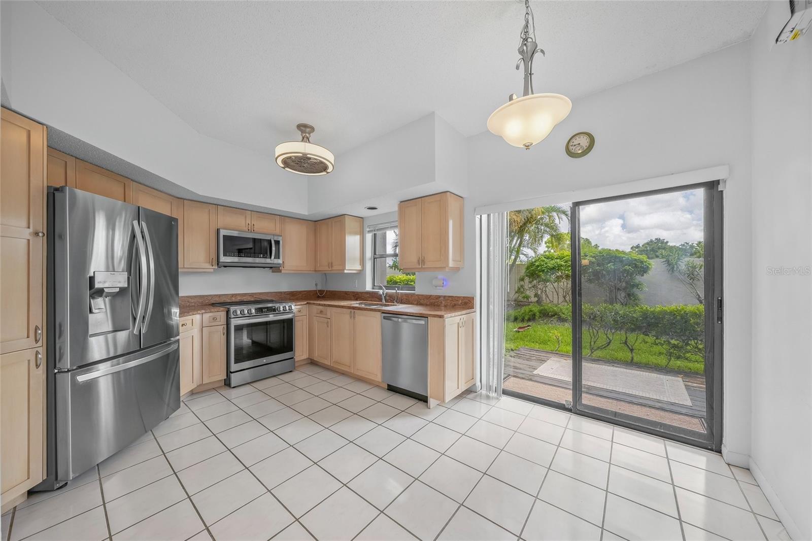 Image 17 of 55 For 1641 Starling Drive 103
