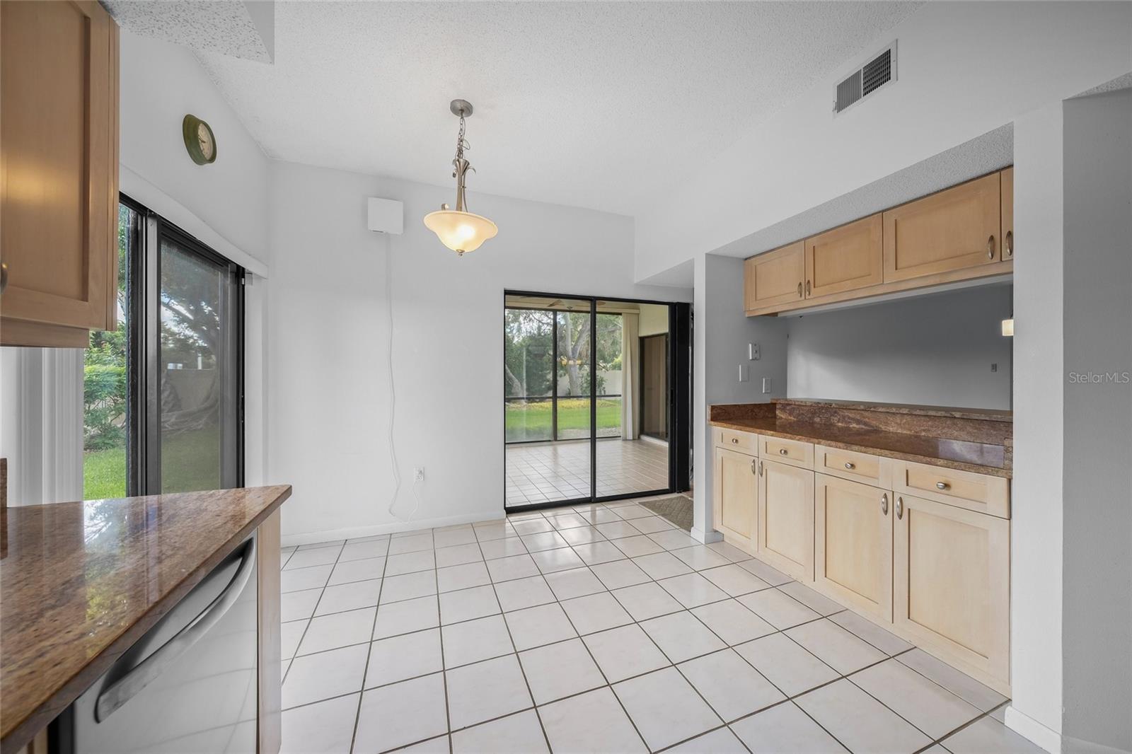 Image 20 of 55 For 1641 Starling Drive 103