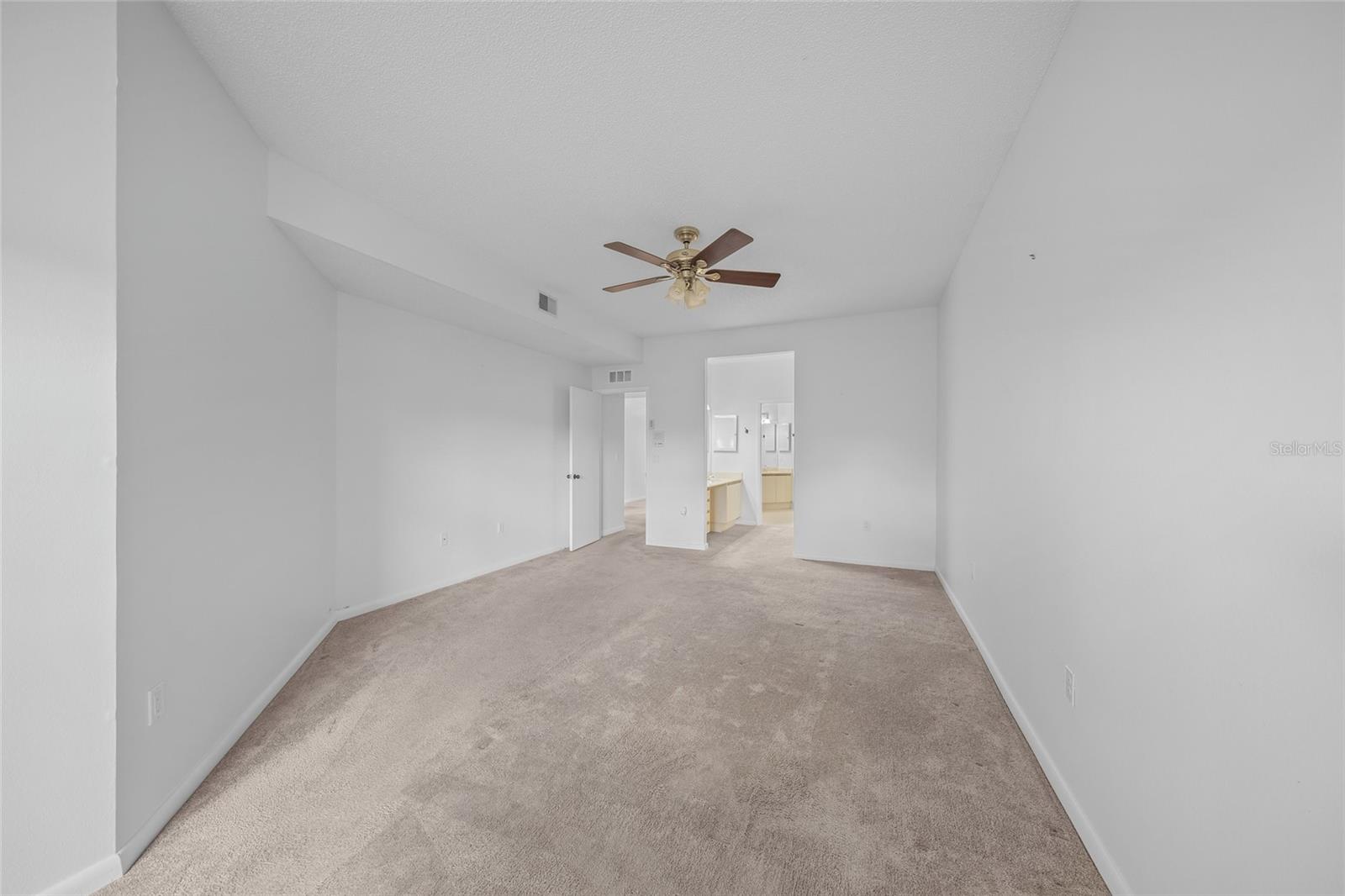 Image 27 of 55 For 1641 Starling Drive 103