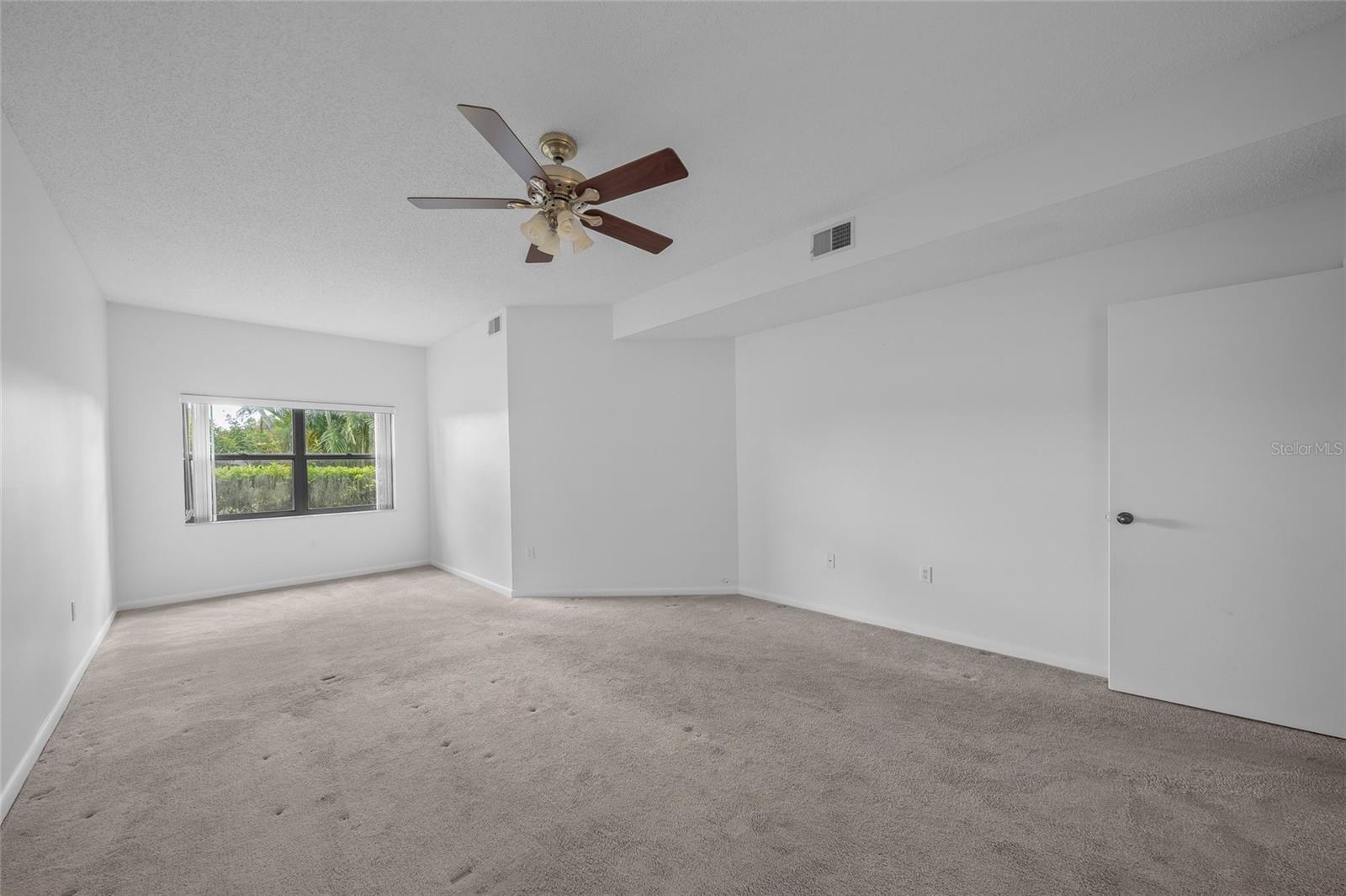 Image 29 of 55 For 1641 Starling Drive 103