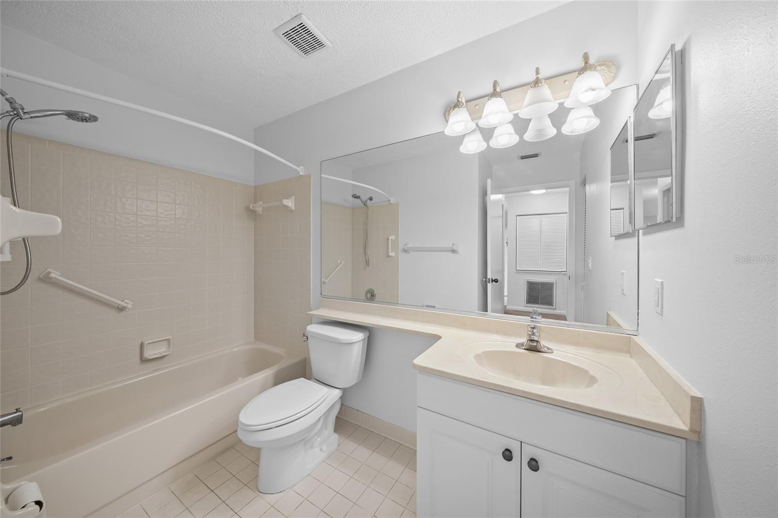 Image 37 of 55 For 1641 Starling Drive 103