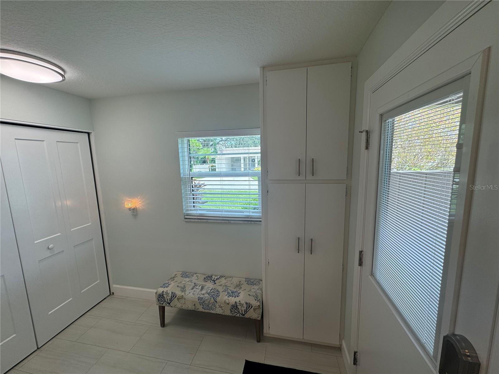 Image 19 of 39 For 1500 Stewart Drive 301