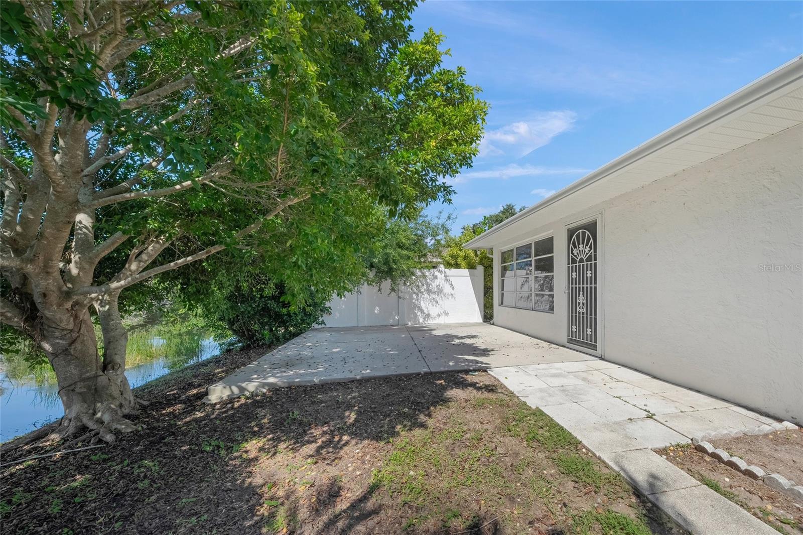 Image 38 of 49 For 5242 Old Ashwood Drive
