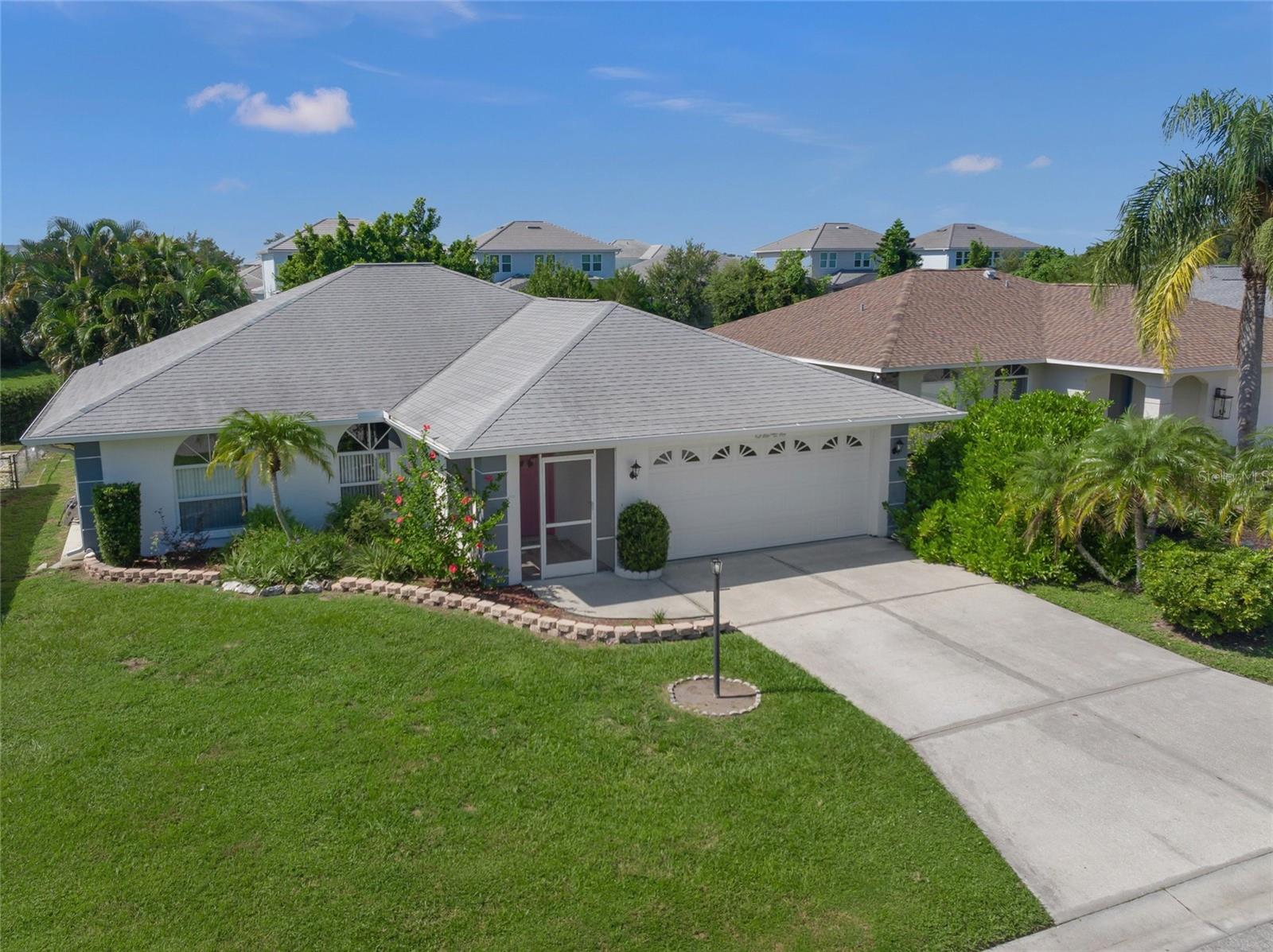 Image 8 of 49 For 5242 Old Ashwood Drive
