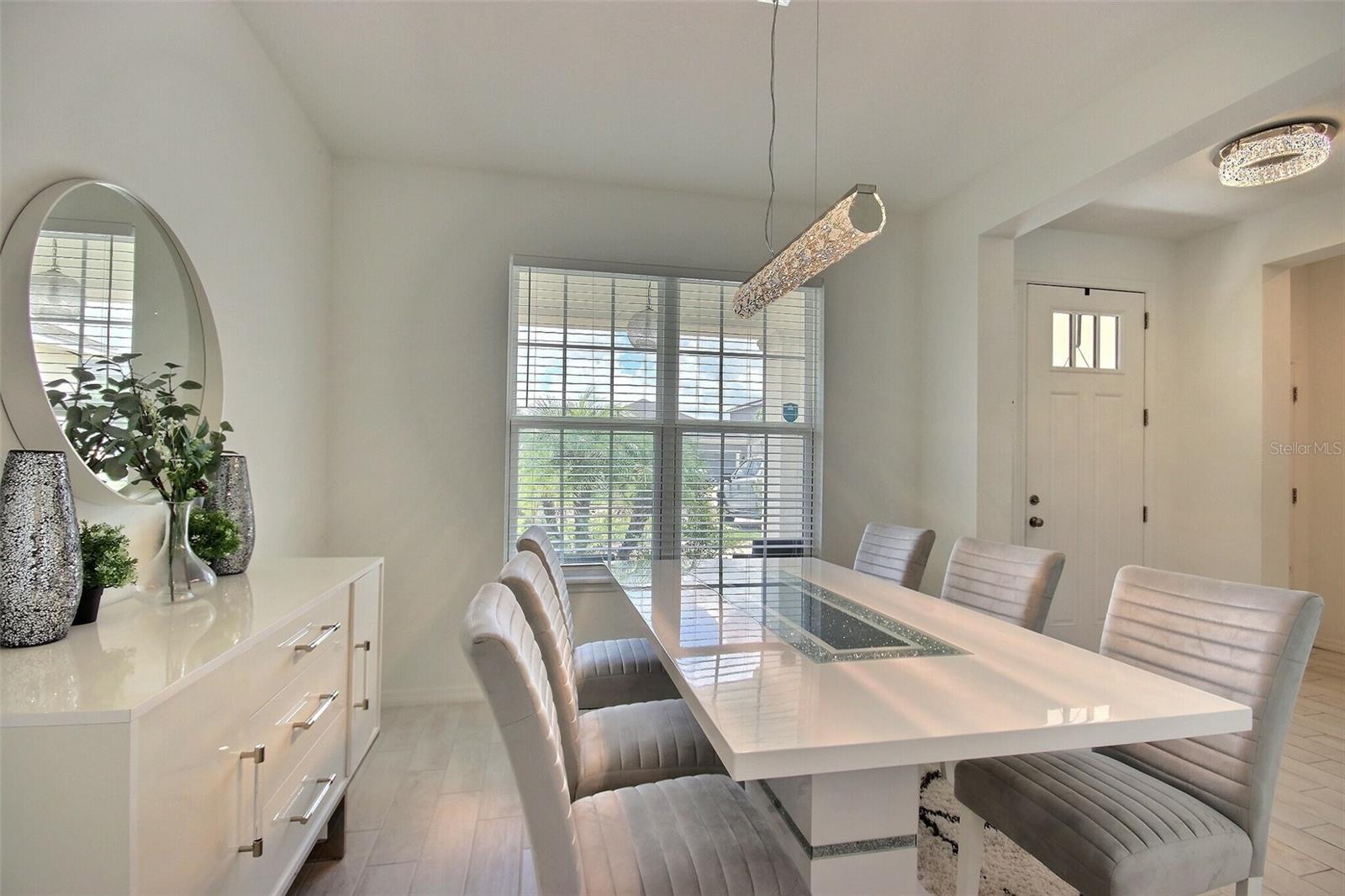 Image 9 of 72 For 10567 Piedra Dr