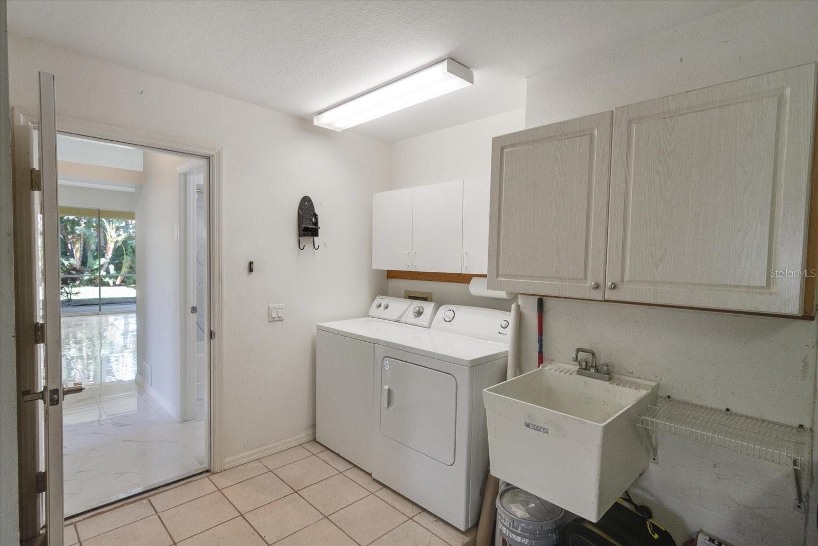 Image 38 of 59 For 2295 Harrier Way