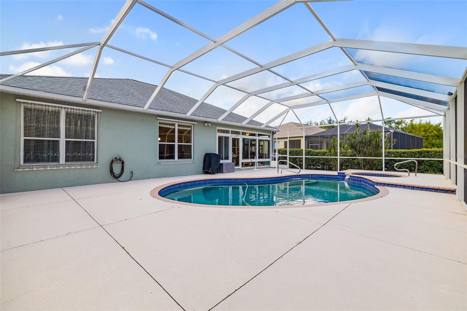Image 33 of 39 For 7810 Castleisland Drive