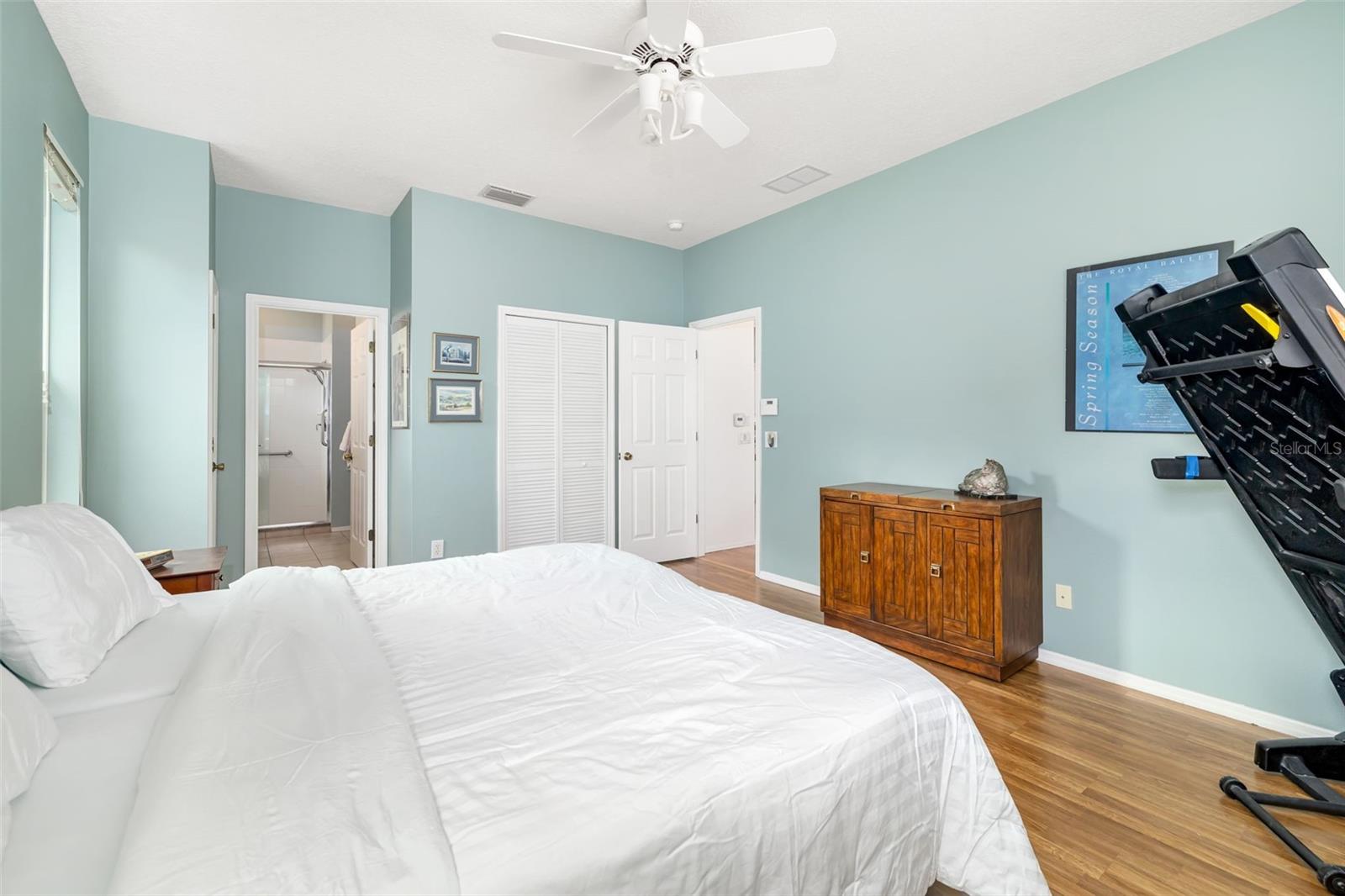 Image 34 of 39 For 7810 Castleisland Drive