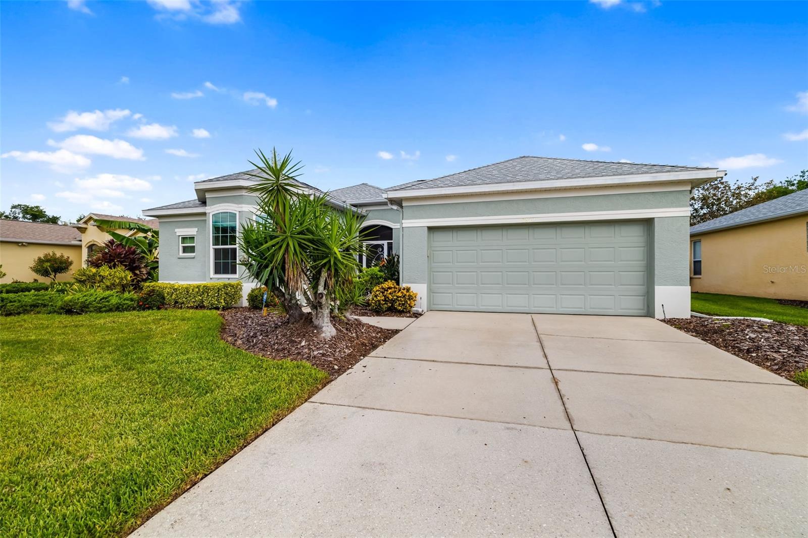 Image 5 of 39 For 7810 Castleisland Drive