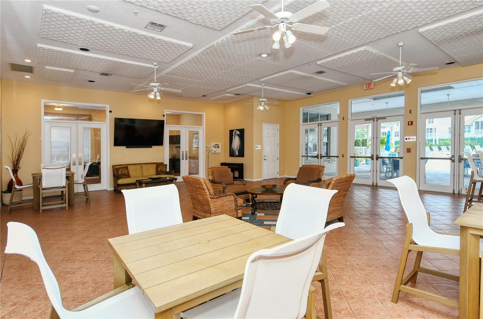 Image 44 of 70 For 4235 Castlebridge Lane 1210
