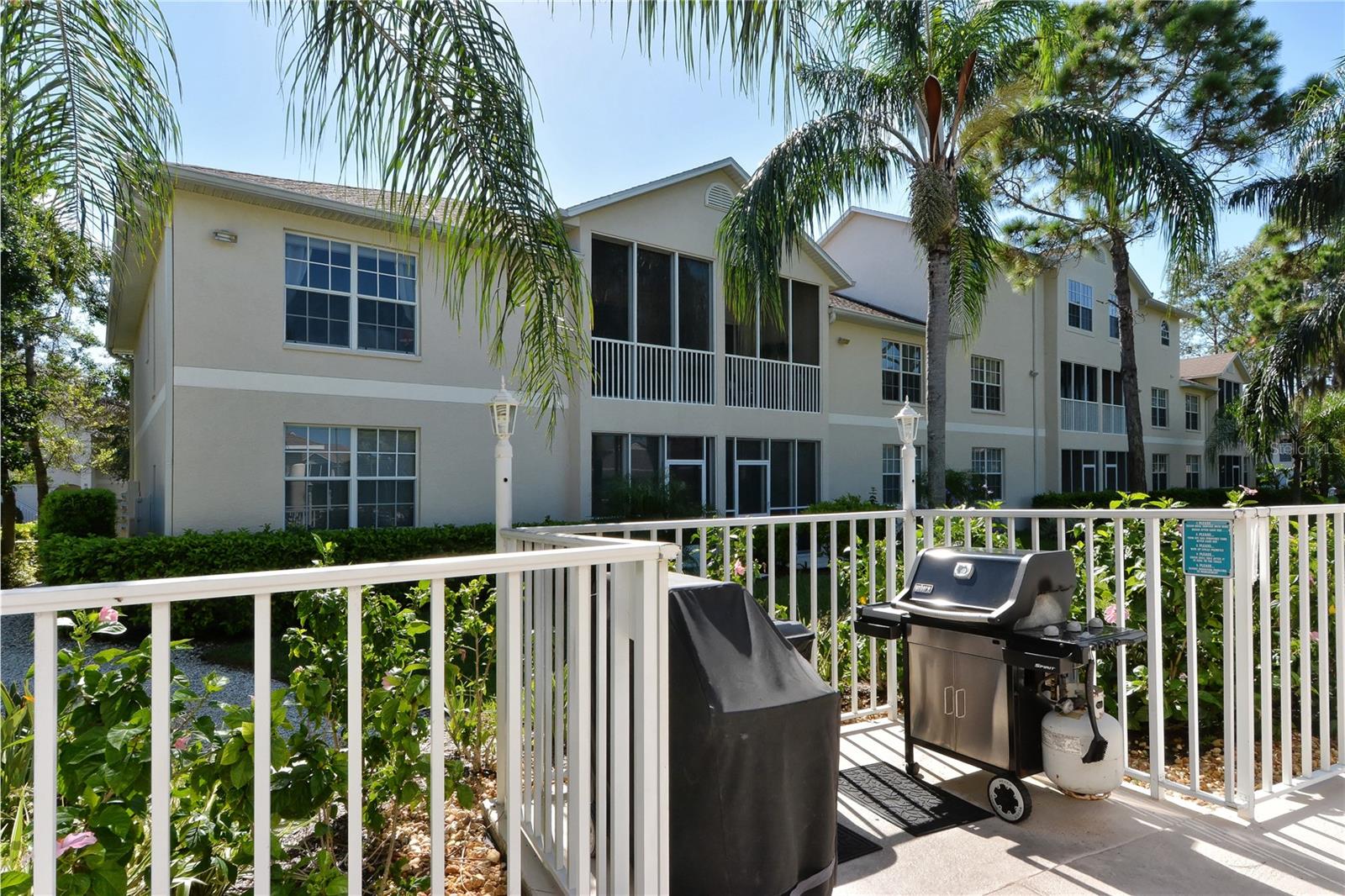 Image 52 of 70 For 4235 Castlebridge Lane 1210