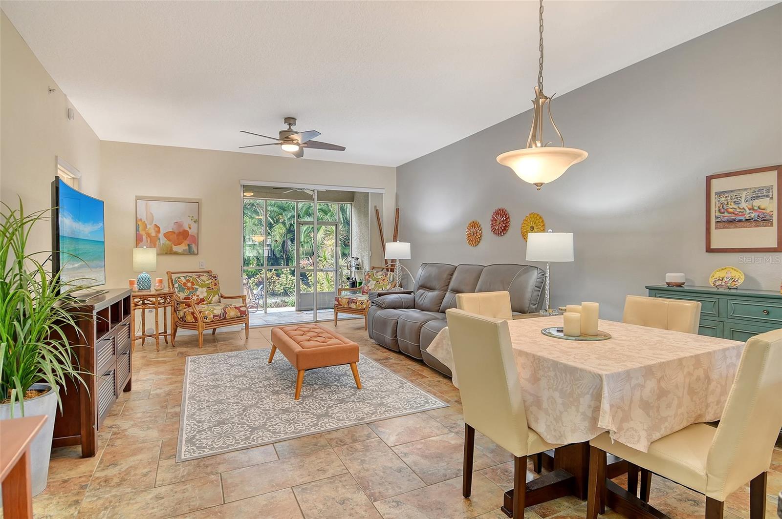 Image 6 of 70 For 4235 Castlebridge Lane 1210