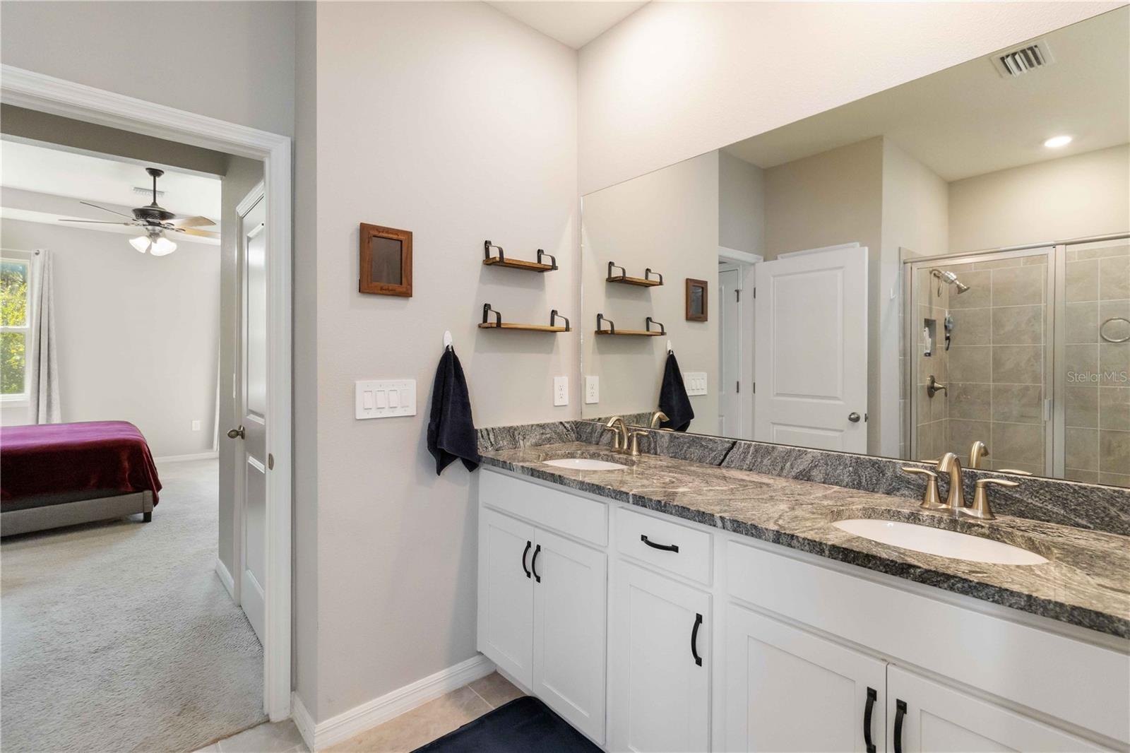 Image 18 of 43 For 2164 Midnight Pearl Drive