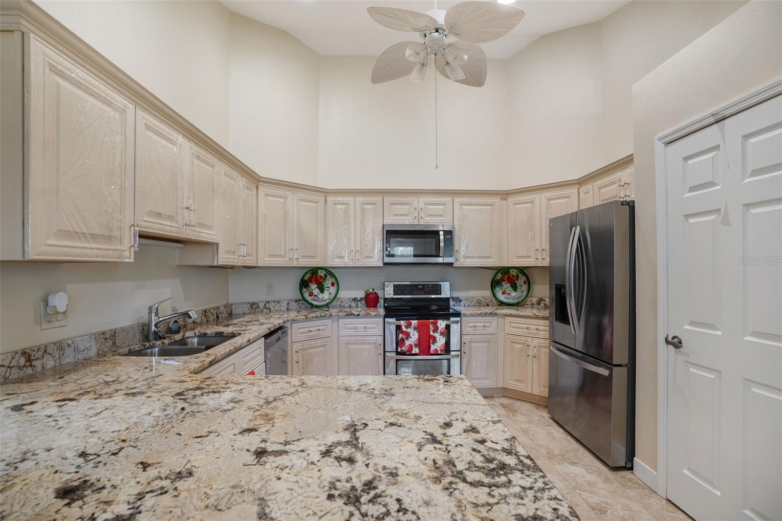 Image 14 of 35 For 6253 Muriwood Court