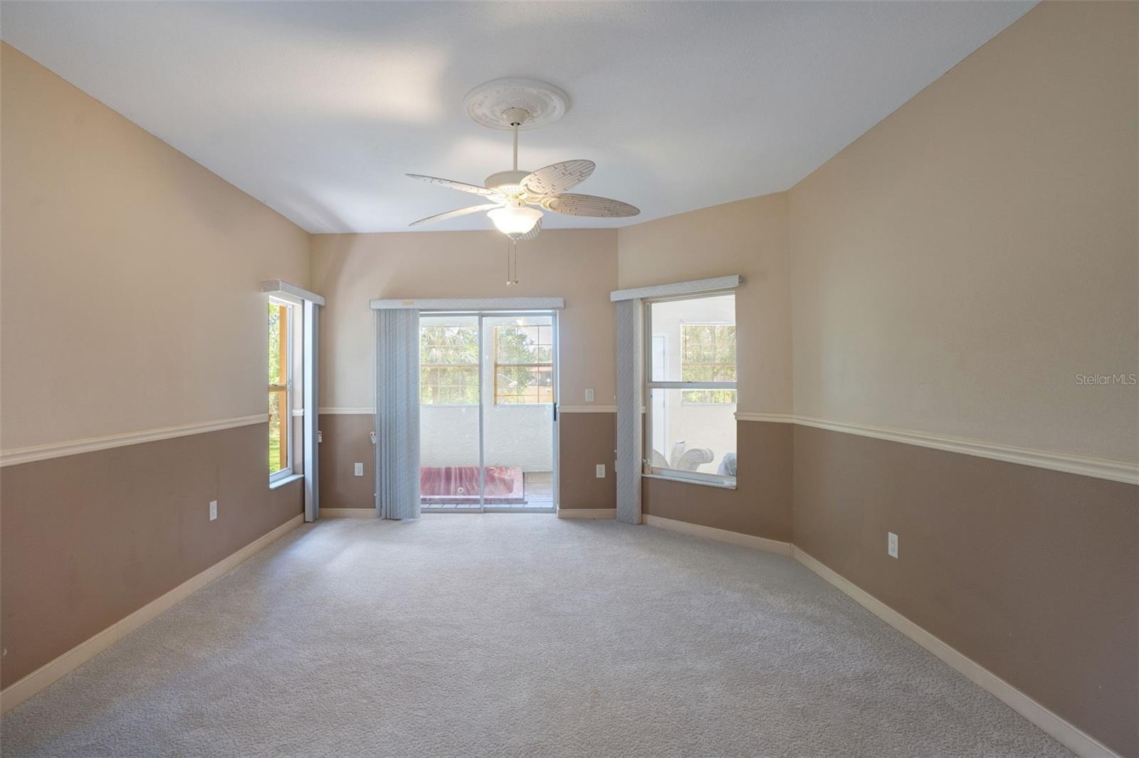 Image 18 of 35 For 6253 Muriwood Court