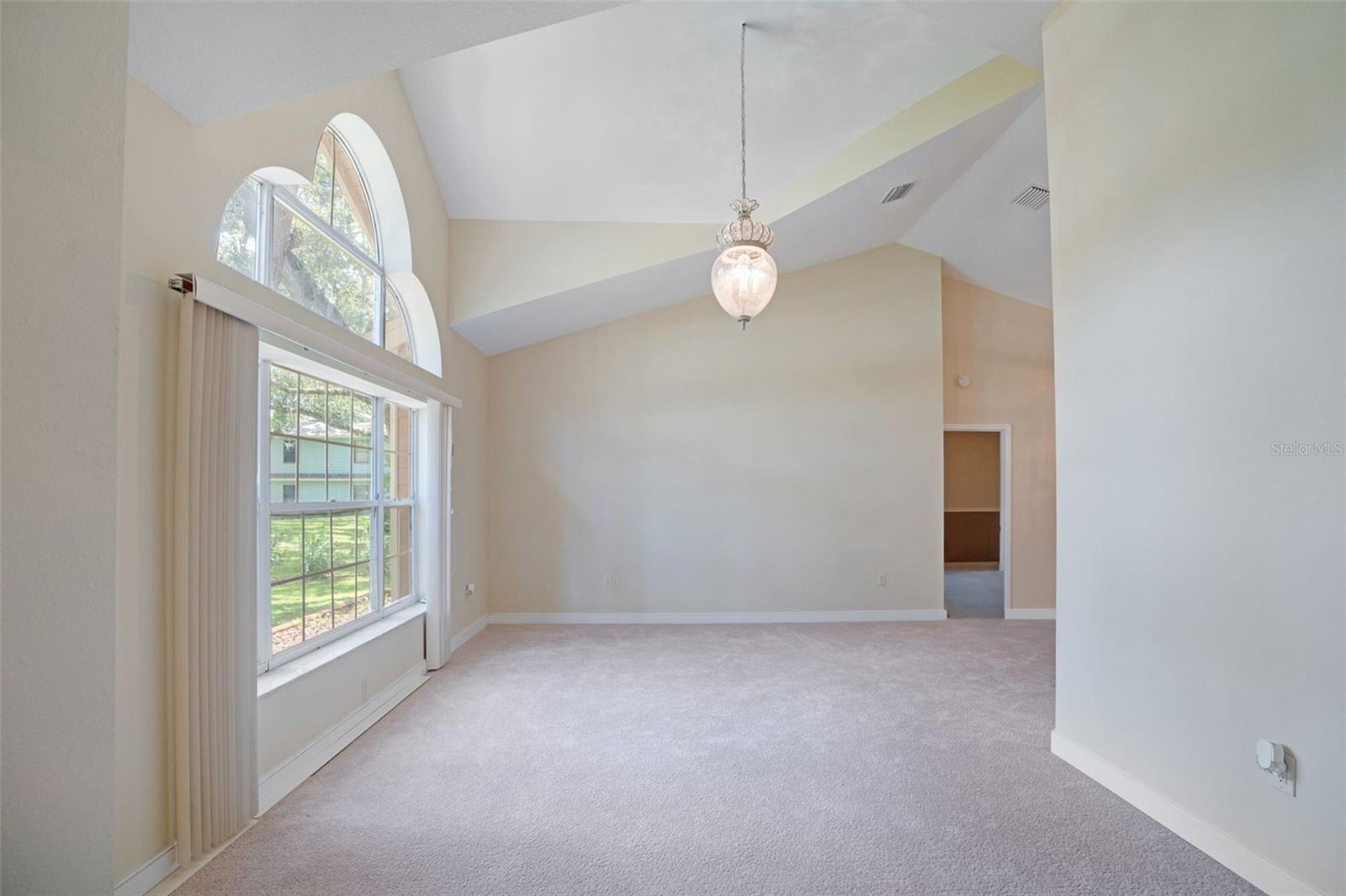 Image 5 of 35 For 6253 Muriwood Court