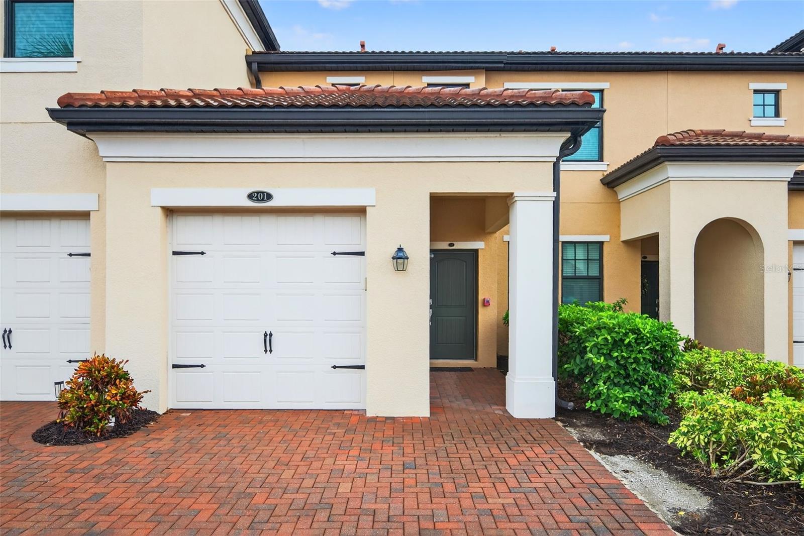 Image 2 of 91 For 10047 Crooked Creek Drive 201