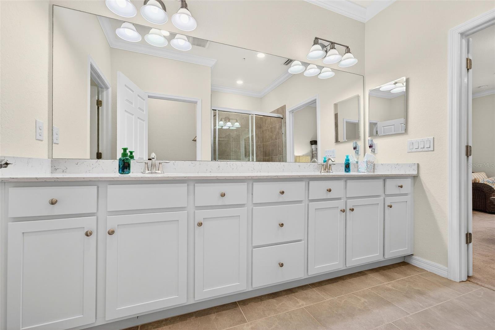 Image 41 of 91 For 10047 Crooked Creek Drive 201
