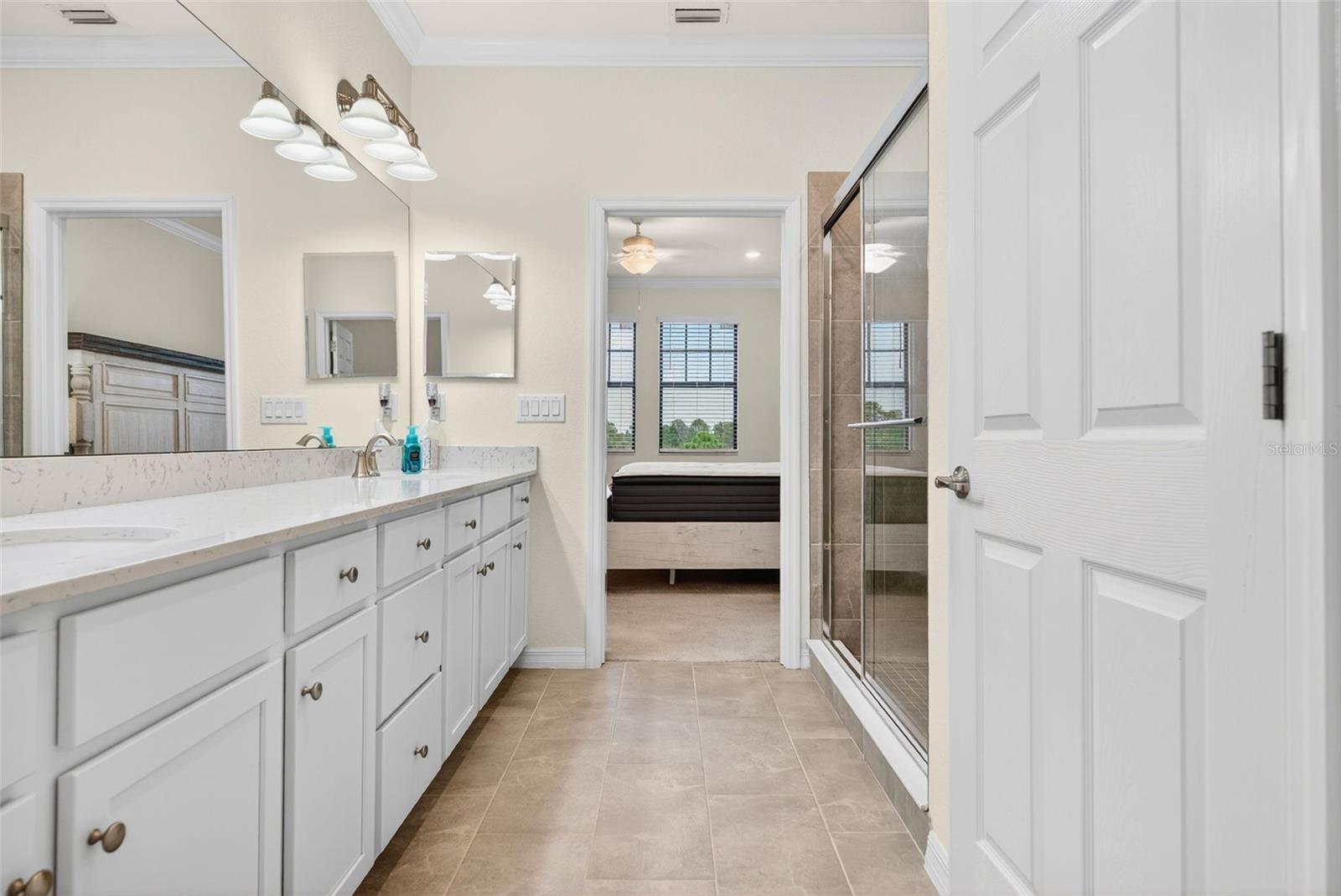 Image 42 of 91 For 10047 Crooked Creek Drive 201