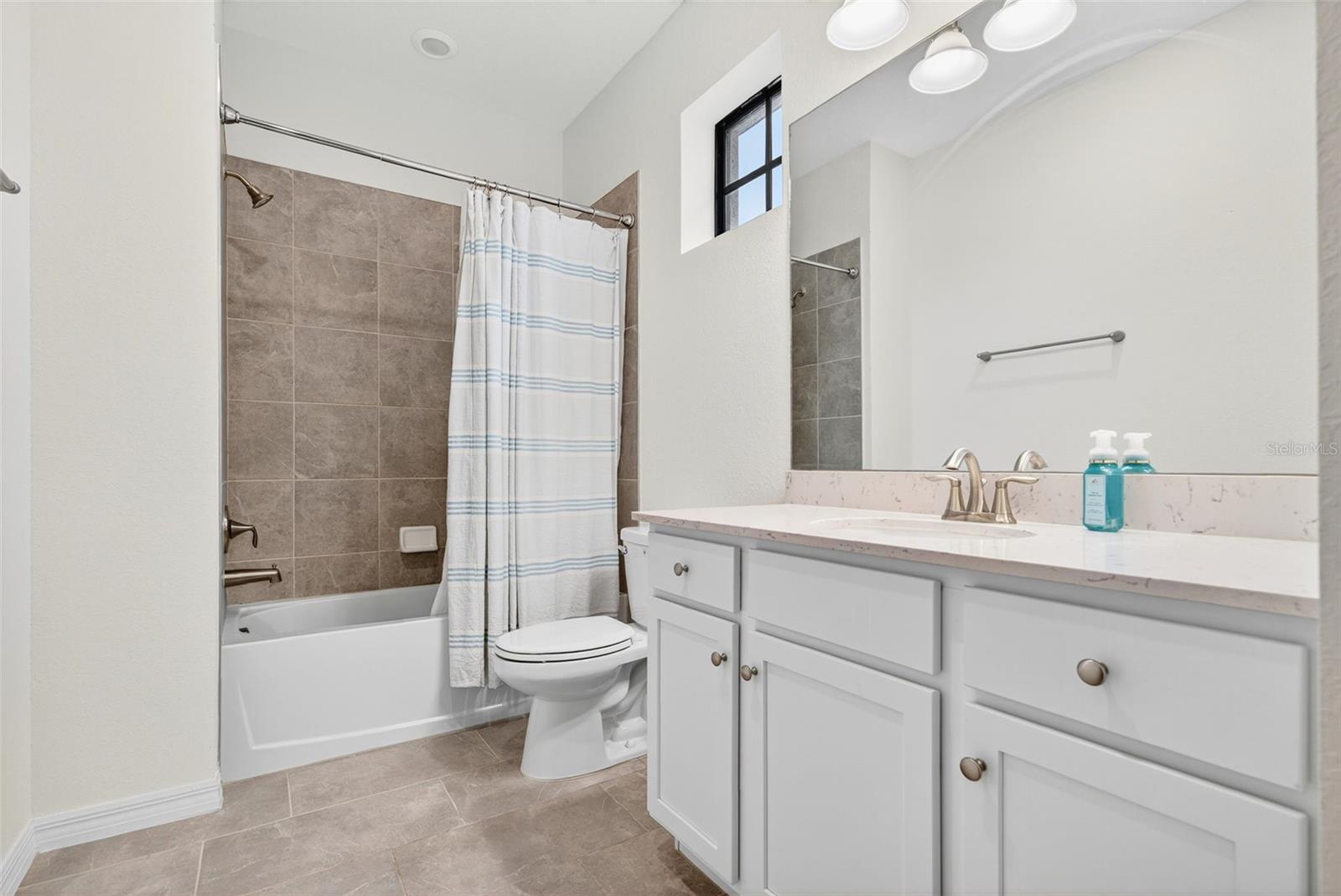 Image 47 of 91 For 10047 Crooked Creek Drive 201