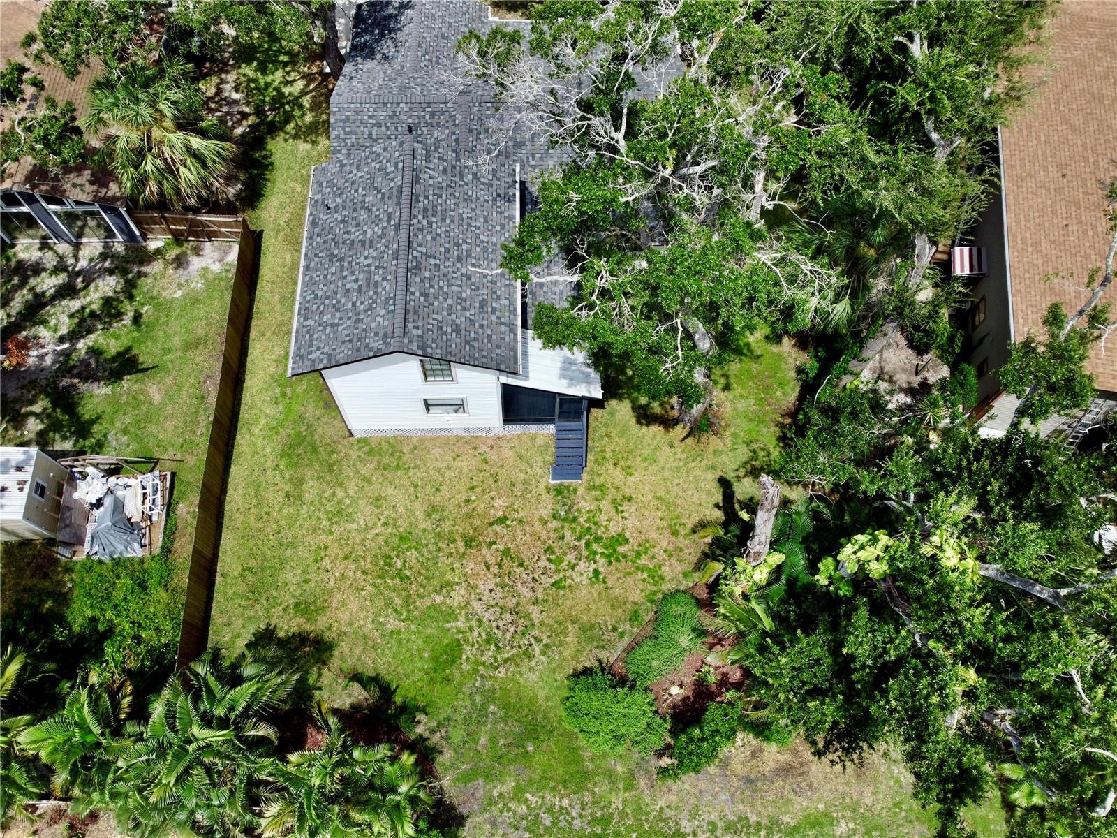 Image 16 of 52 For 808 44th Avenue E